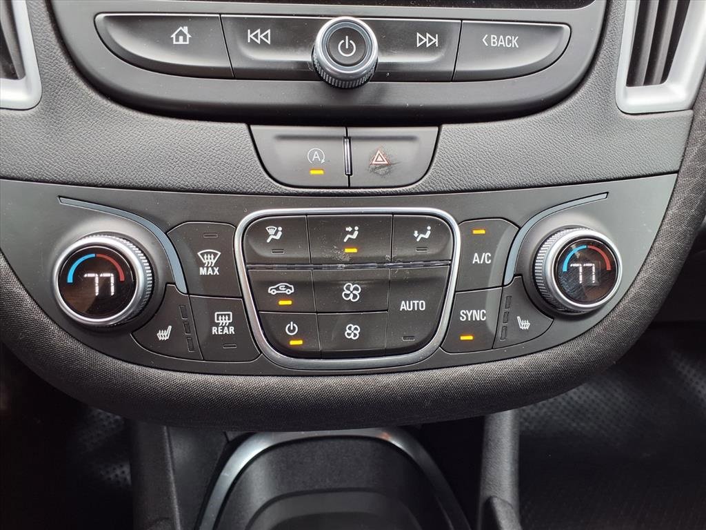 Used 2023 Chevrolet Malibu LT image 12