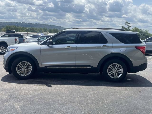 Certified 2023 Ford Explorer XLT RWD image 7