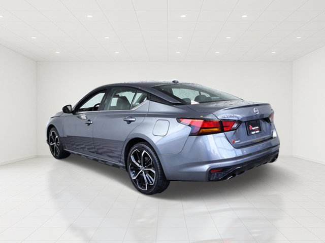 Used 2025 Nissan Altima 2.5 SR AWD/4WD image 4