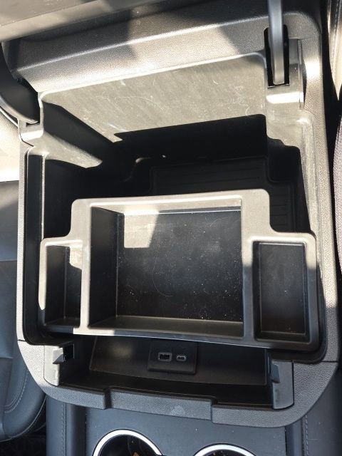 Used 2022 Chevrolet Tahoe Z71 w/ Z71 Off-Road Package image 40