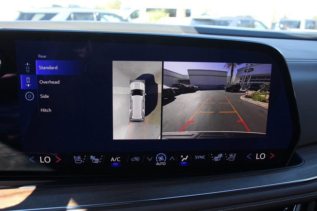 Used 2026 Chevrolet Tahoe High Country image 34