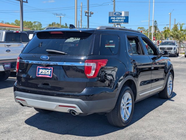 Certified 2017 Ford Explorer XLT w/ Equipment Group 202A image 3