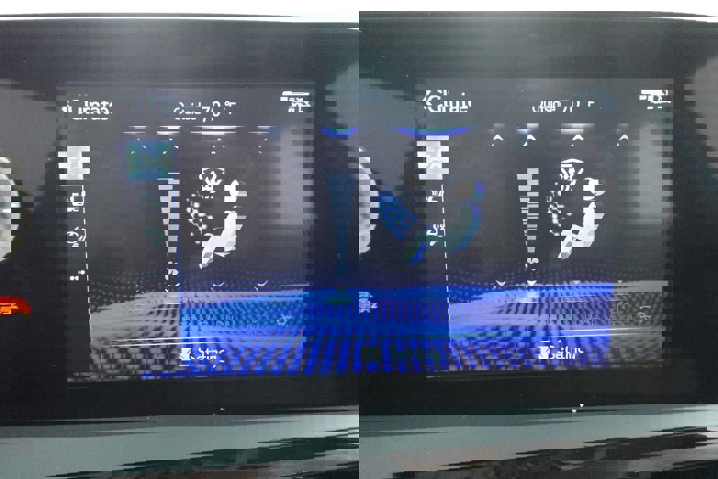 Used 2022 Lexus ES 250 w/ Premium Package image 19