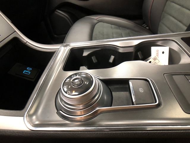 Certified 2022 Ford Edge ST-Line image 18