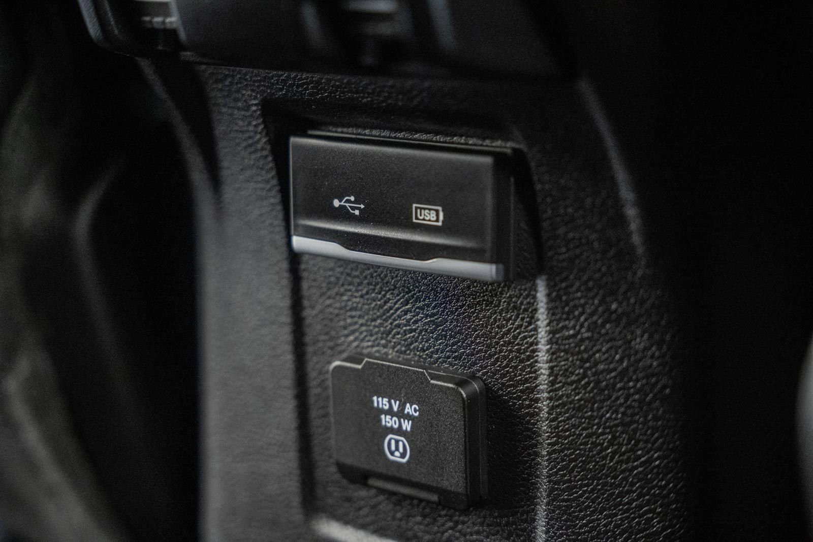 Used 2019 Jeep Wrangler Unlimited Sahara w/ Quick Order Package 24M Moab image 38