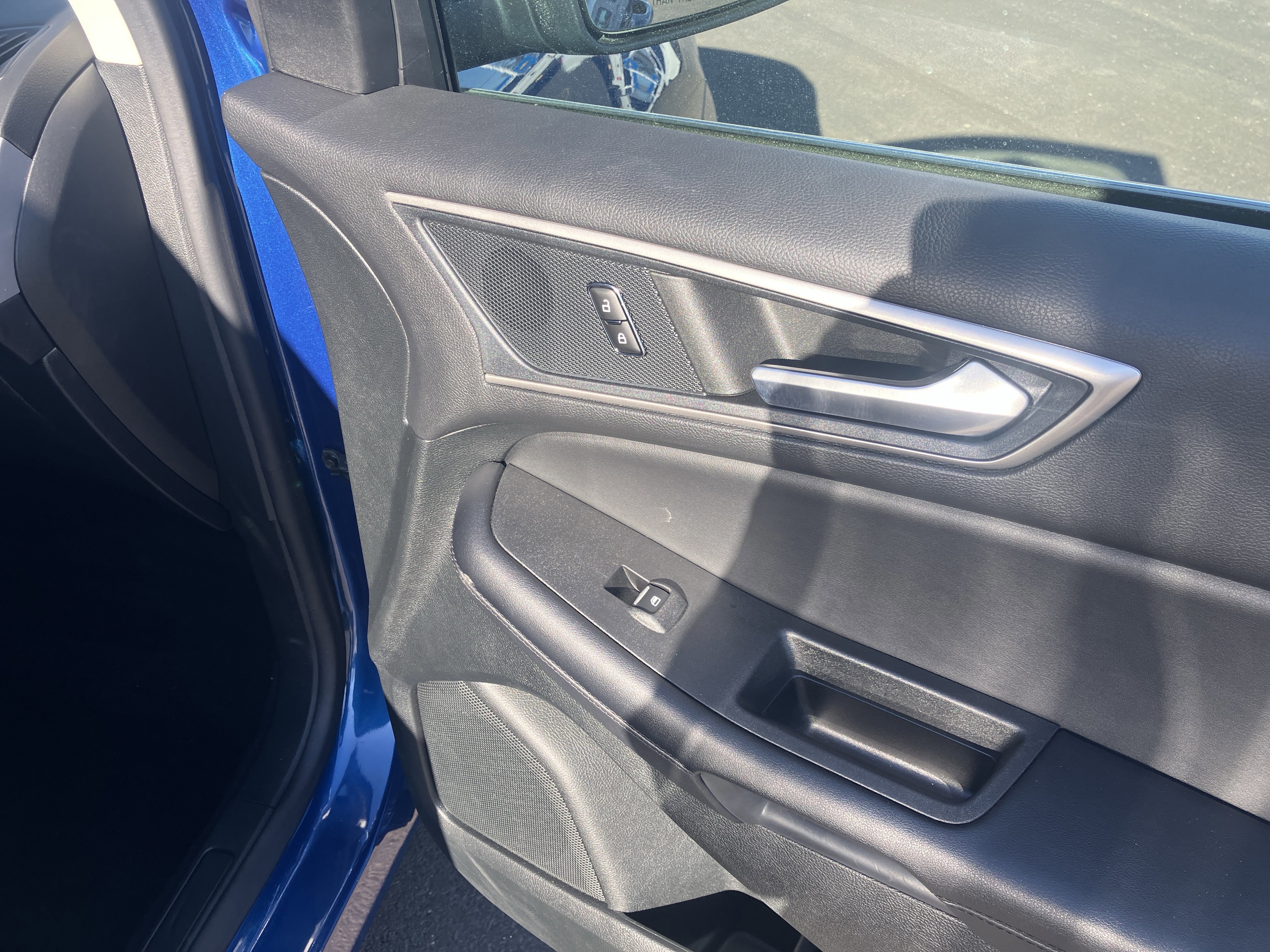 Certified 2023 Ford Edge SEL w/ Convenience Package image 10