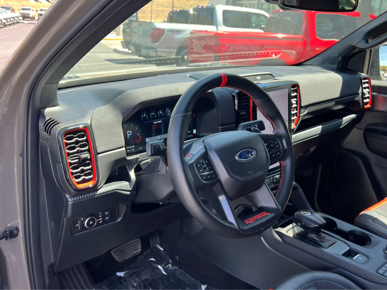 Certified 2025 Ford Ranger Raptor AWD/4WD image 29