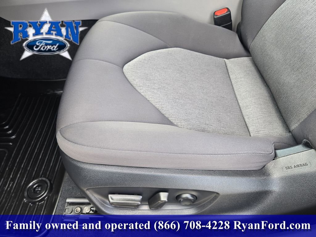 Used 2024 Toyota Camry LE FWD image 17