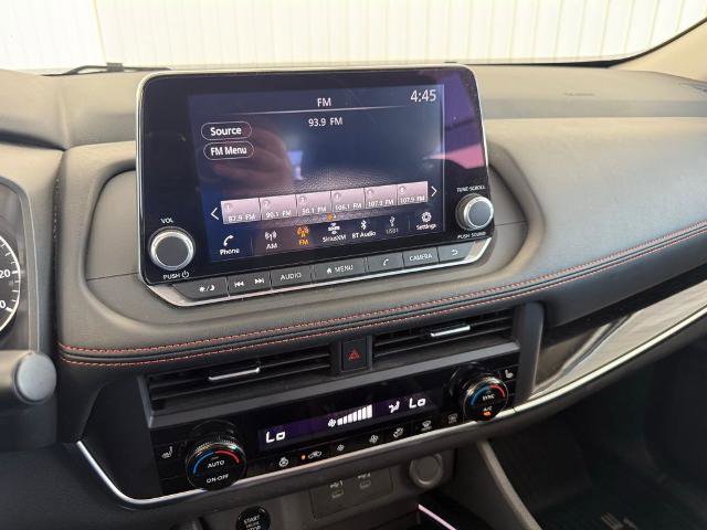 Used 2025 Nissan Rogue SV w/ Rock Creek Premium Package AWD/4WD image 4