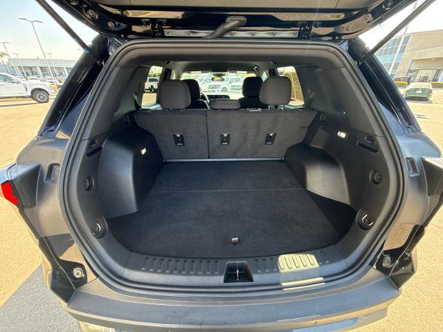 Used 2025 GMC Terrain Elevation FWD image 14