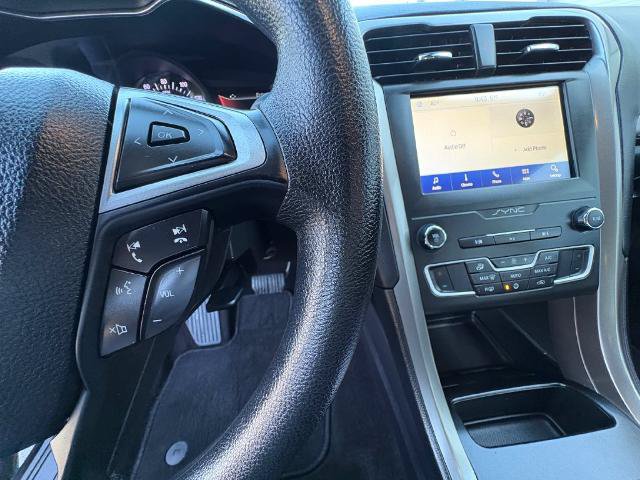 Certified 2020 Ford Fusion SE FWD image 13