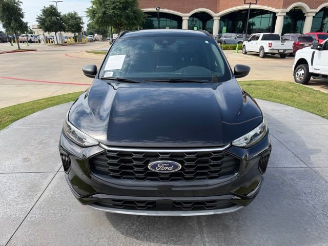 Certified 2024 Ford Escape ST-Line FWD image 2