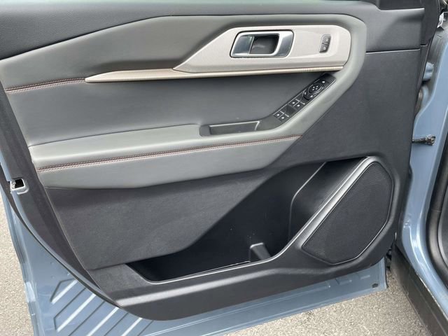 Certified 2025 Ford Explorer Active w/ Active Comfort Package image 24
