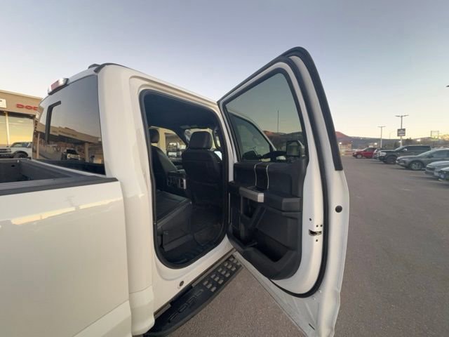 Certified 2022 Ford F250 Lariat w/ Tremor Off-Road Package image 17