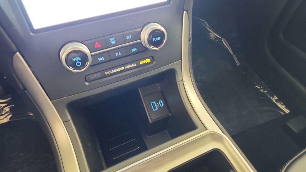 Certified 2023 Ford Edge SEL w/ Convenience Package image 17