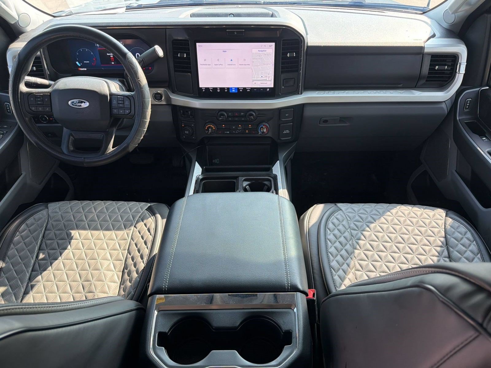 Certified 2025 Ford F250 XLT w/ Black Appearance Package AWD/4WD image 16