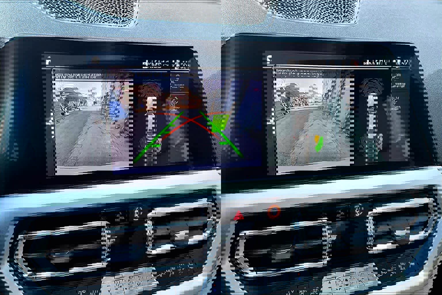 Used 2019 BMW 330i xDrive Sedan w/ Driving Assistance Package image 30