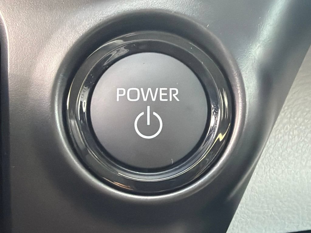 Used 2026 Toyota Sienna XLE FWD image 27