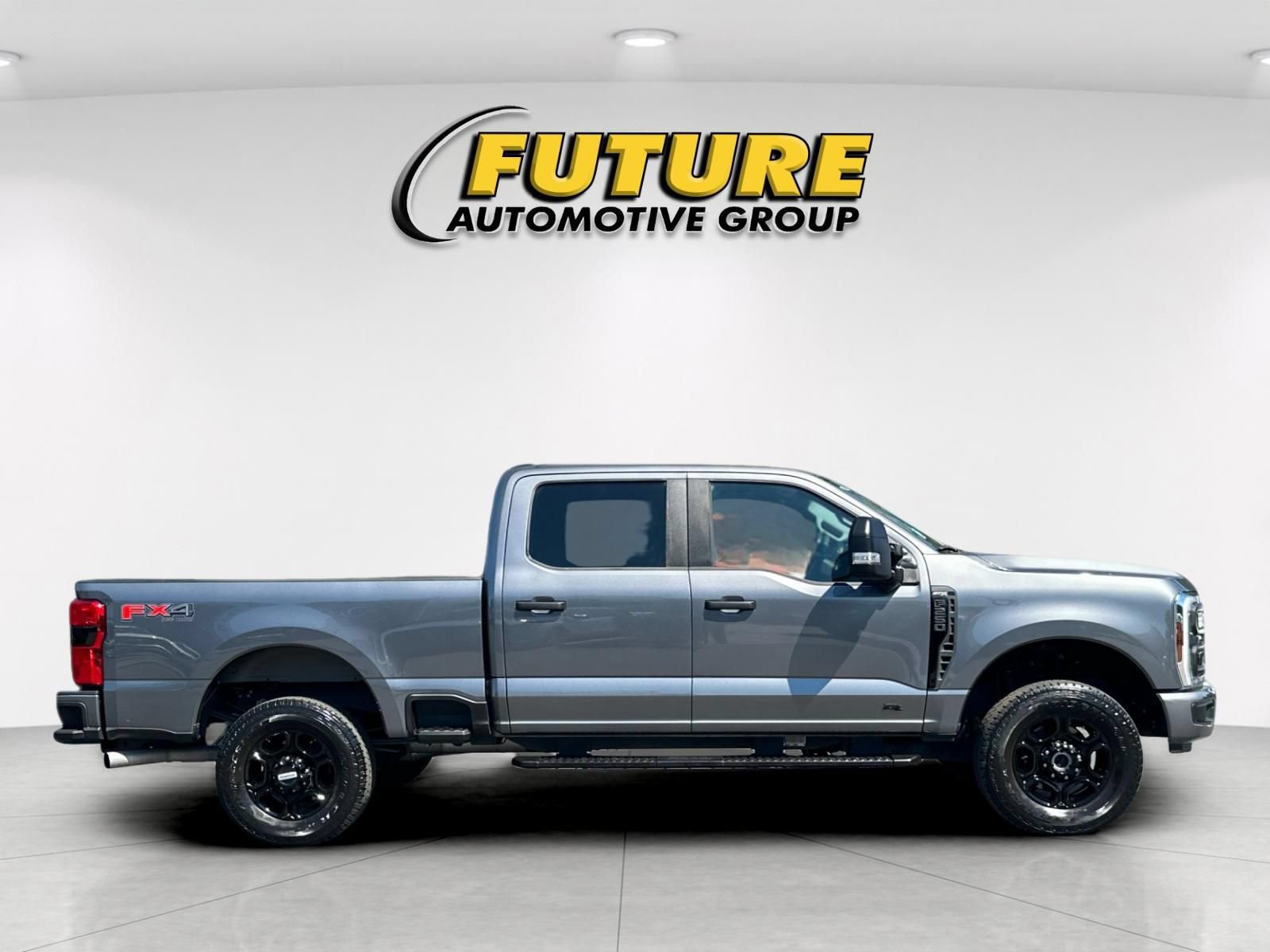Certified 2024 Ford F250 XL w/ STX Appearance Package AWD/4WD image 2