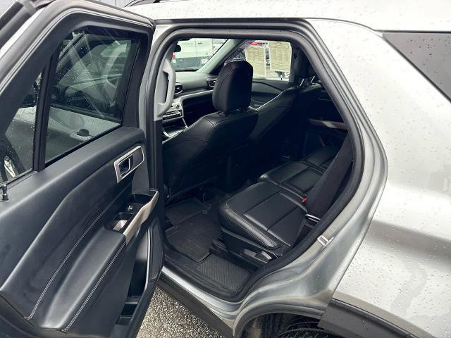 Certified 2023 Ford Explorer XLT w/ Equipment Group 202A image 11
