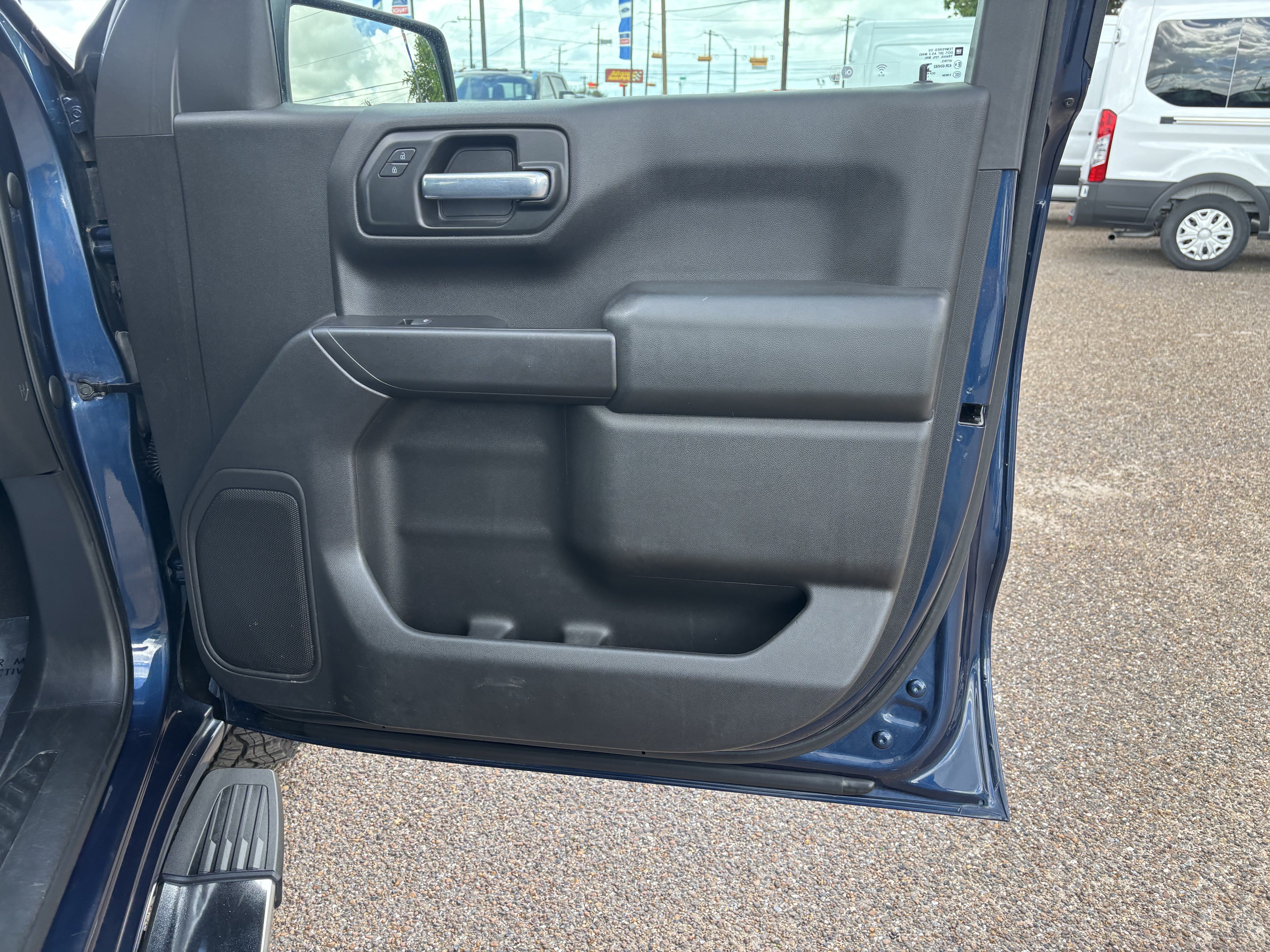 Used 2020 Chevrolet Silverado 1500 Custom w/ Custom Value Package RWD image 20