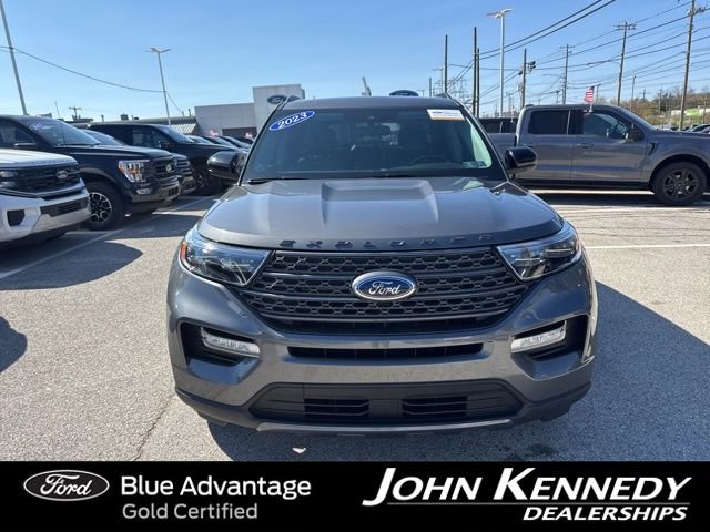 Certified 2023 Ford Explorer XLT w/ Equipment Group 202A AWD/4WD image 19