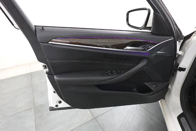 Used 2019 BMW 540i xDrive w/ Convenience Package image 8
