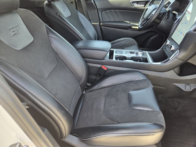 Certified 2022 Ford Edge ST w/ Equipment Group 401A AWD/4WD image 12