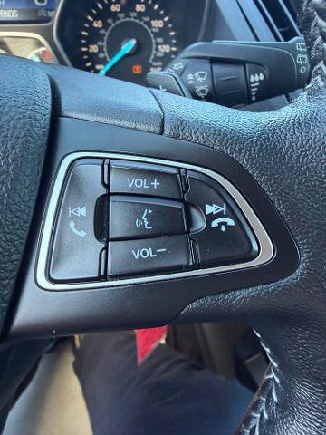 Certified 2018 Ford Escape SEL w/ SEL Sport Appearance Package AWD/4WD image 25