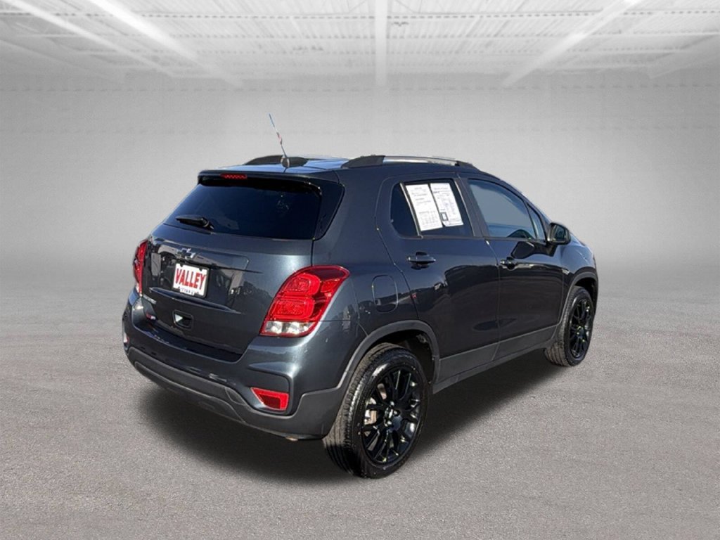 Used 2021 Chevrolet Trax LT w/ Premium Seat Package AWD/4WD image 13