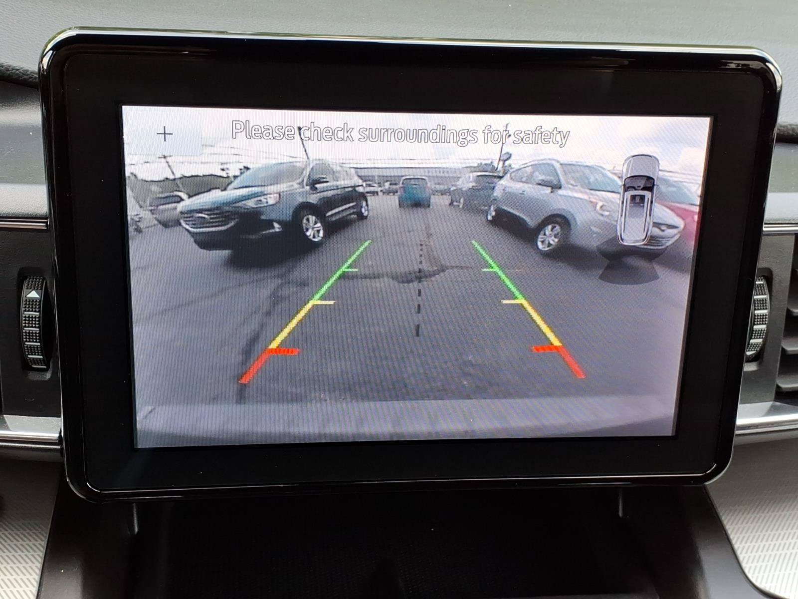 Certified 2020 Ford Explorer XLT w/ Equipment Group 202A AWD/4WD image 23