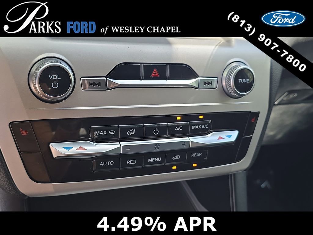 Certified 2022 Ford Explorer XLT image 24