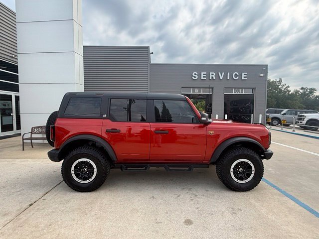 Certified 2023 Ford Bronco Badlands w/ Sasquatch Package AWD/4WD image 5