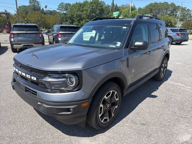 Certified 2024 Ford Bronco Sport Outer Banks w/ Tech Package AWD/4WD image 3