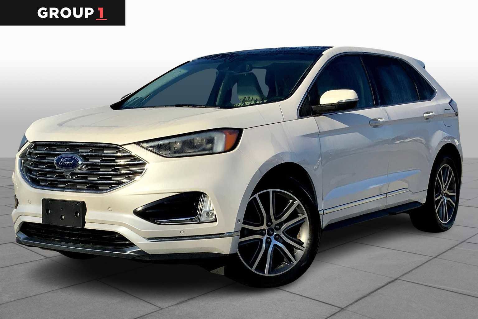 Certified 2019 Ford Edge Titanium w/ Equipment Group 301A FWD image 1
