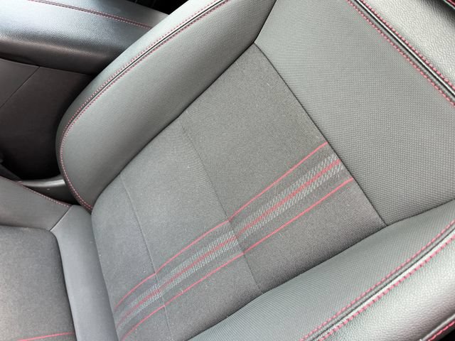 Used 2024 Chevrolet Equinox RS FWD image 14