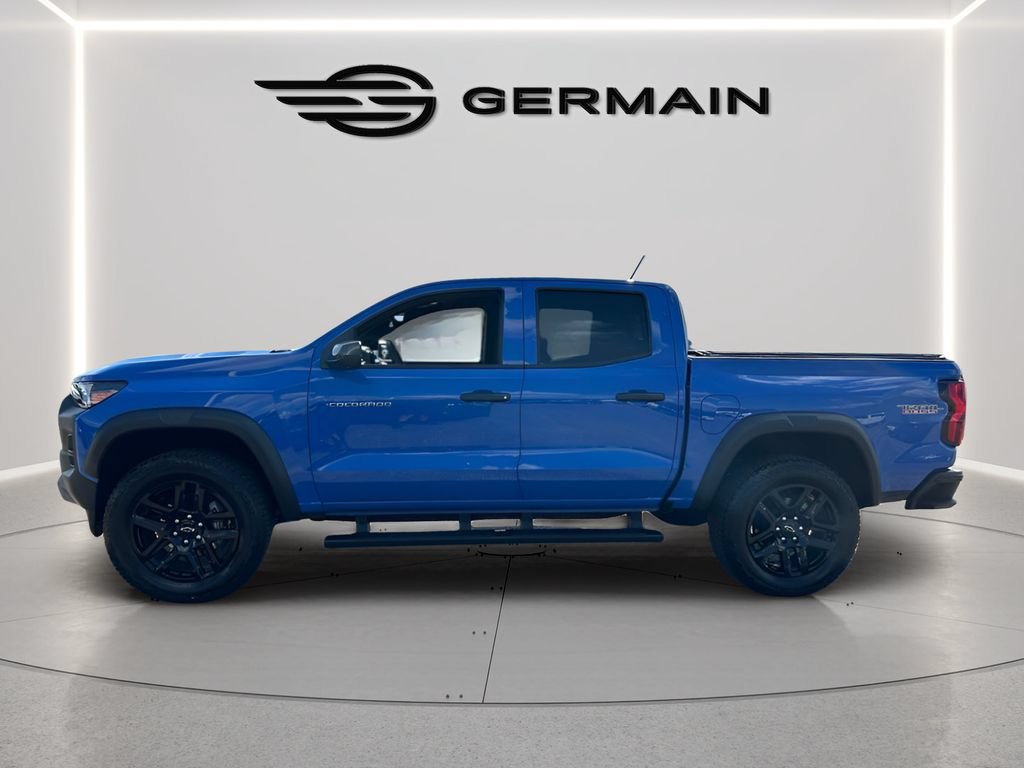 Used 2025 Chevrolet Colorado Trail Boss AWD/4WD image 4