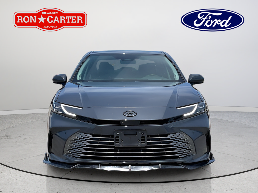Used 2025 Toyota Camry XLE w/ Premium Plus Package AWD/4WD image 2