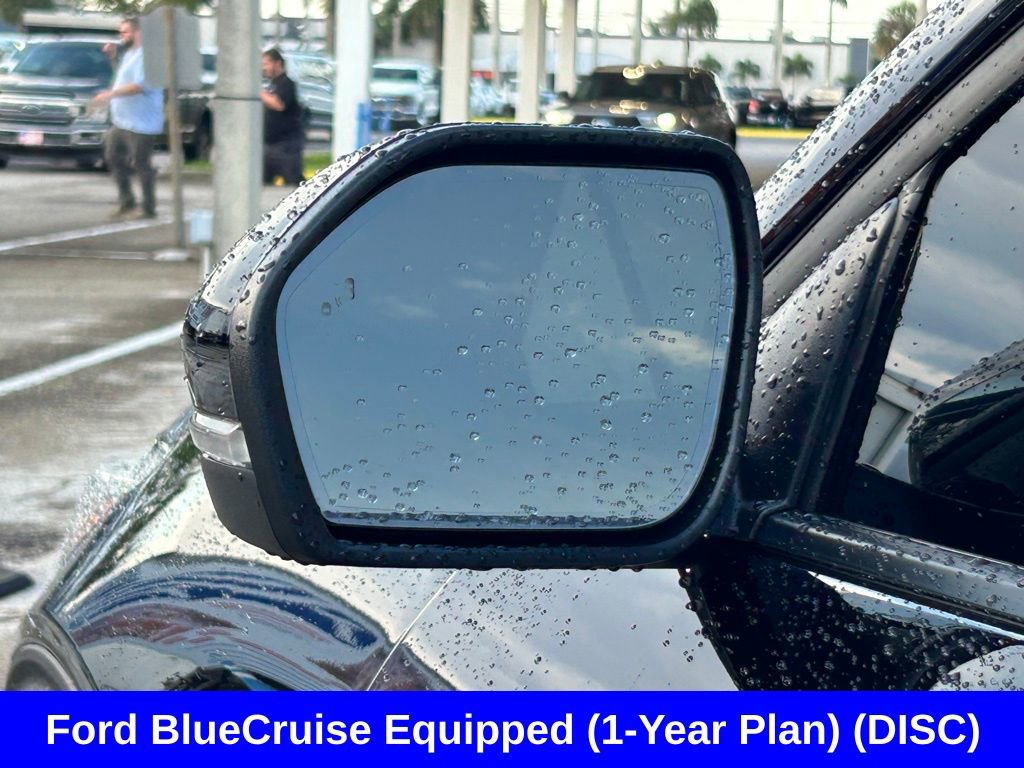 Certified 2025 Ford Explorer Platinum w/ Ultimate Package AWD/4WD image 18