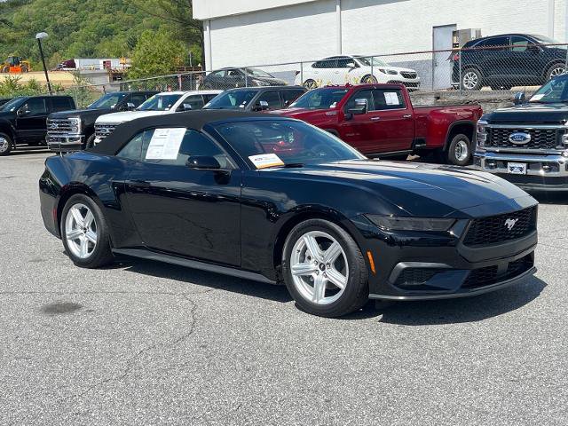 Certified 2026 Ford Mustang Convertible RWD image 1