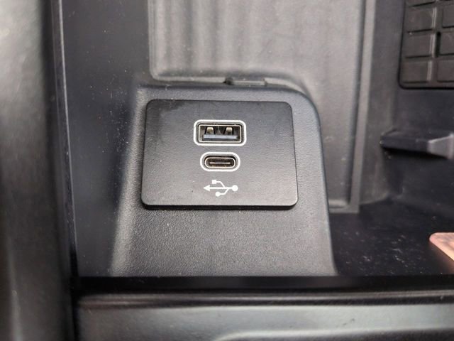 Certified 2025 Ford Expedition Max Platinum image 24