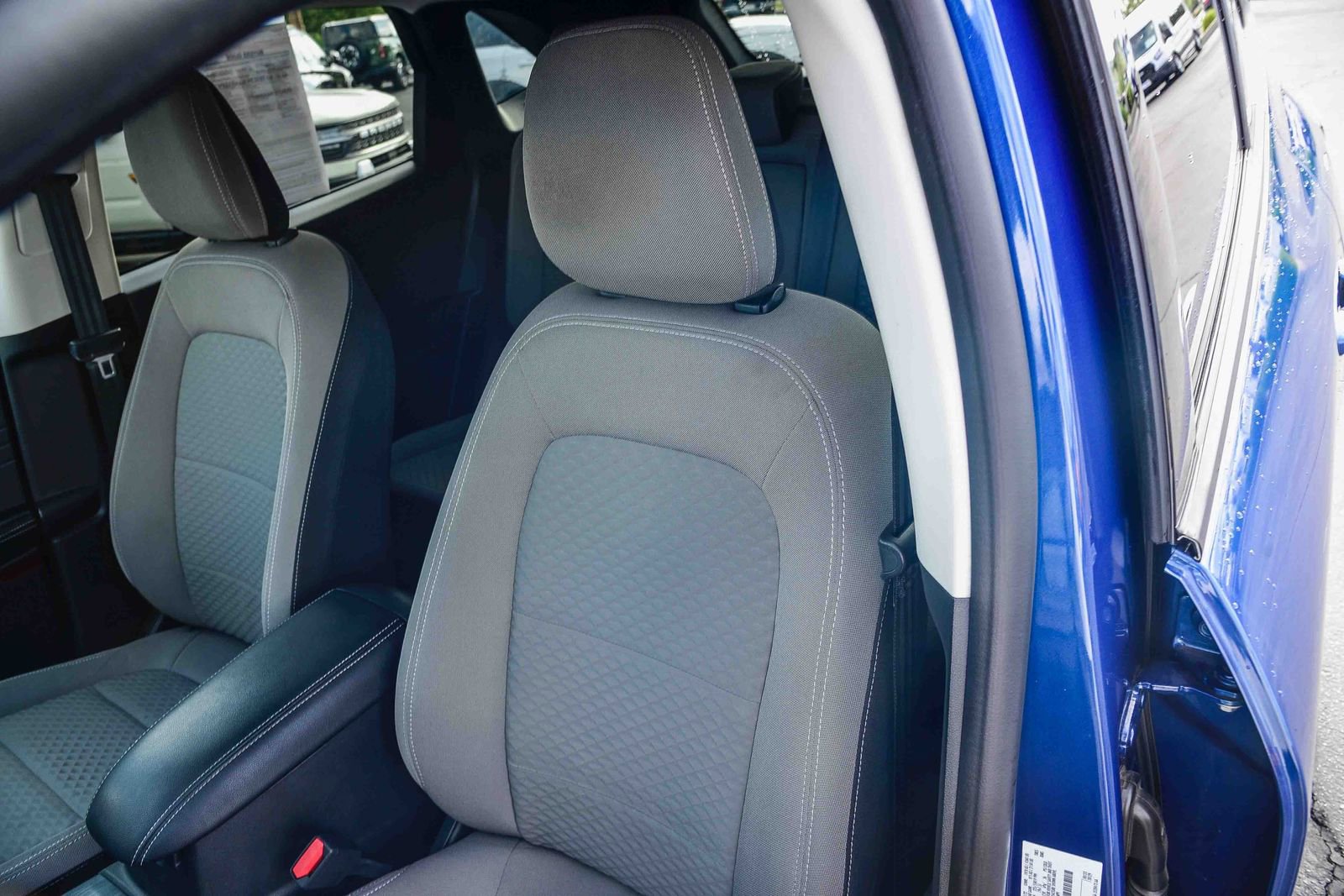 Certified 2022 Ford Escape SE w/ SE Sport Appearance Package image 22