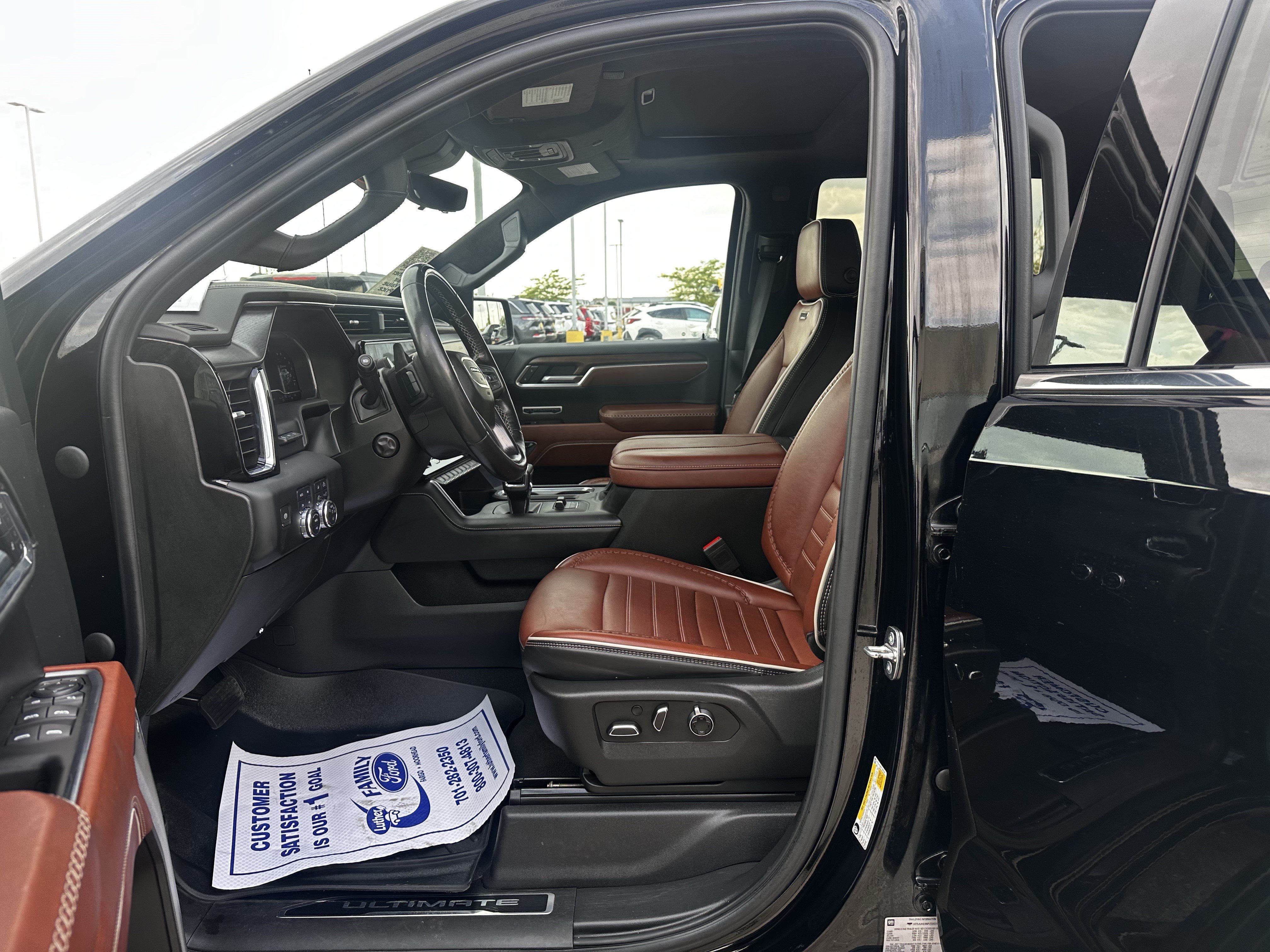 Used 2023 GMC Sierra 1500 Denali Ultimate AWD/4WD image 21