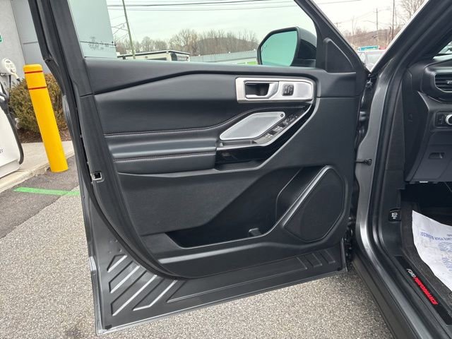 Certified 2023 Ford Explorer ST w/ Equipment Group 401A image 18