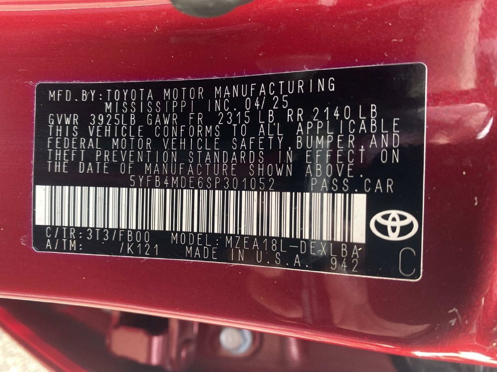 Used 2025 Toyota Corolla LE FWD image 20