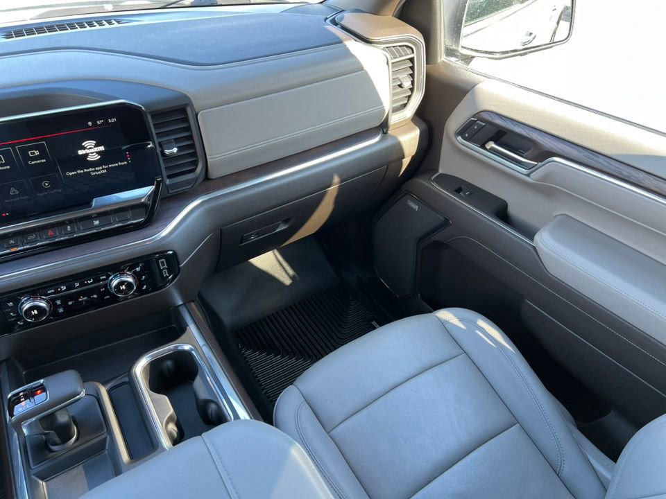 Used 2024 GMC Sierra 1500 SLT w/ SLT Premium Plus Package image 39