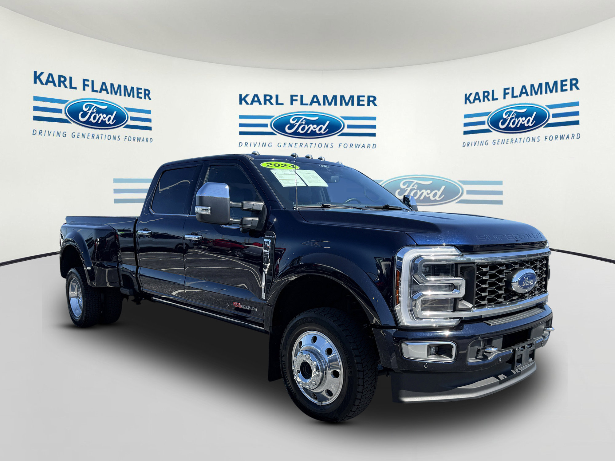 Certified 2024 Ford F450 Platinum w/ FX4 Off-Road Package AWD/4WD image 1