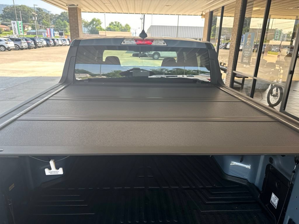 Certified 2025 Ford Maverick XLT w/ XLT Luxury Package FWD image 23