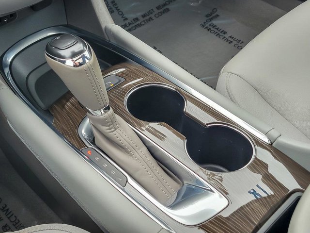 Used 2018 Chevrolet Malibu Premier image 24