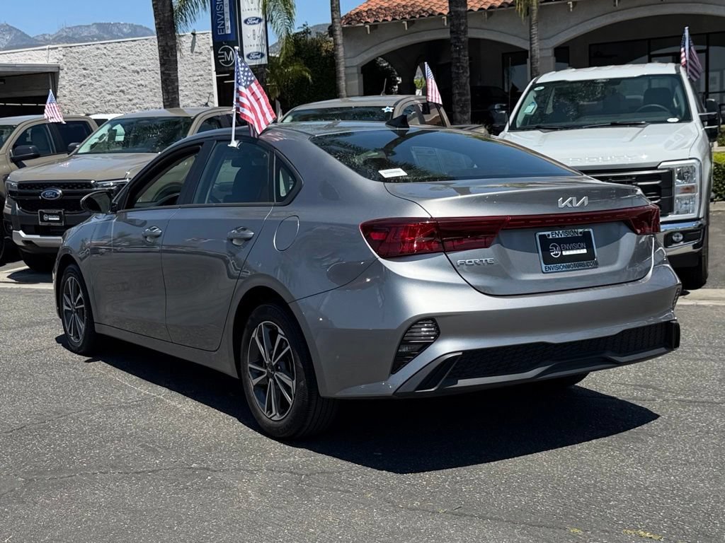 Used 2024 Kia Forte LXS FWD image 7